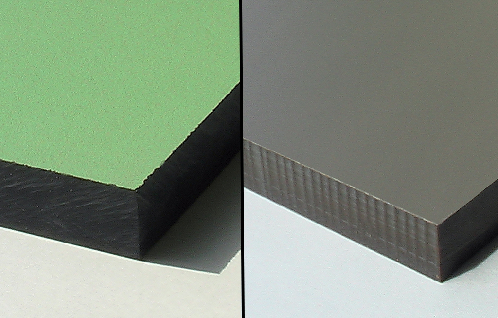 Los tableros coloreados y los peldaños