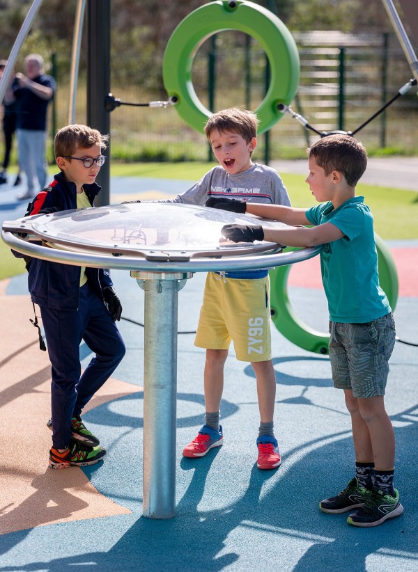 J3508 Áreas de juegos acti’fun estructuras dinámicas imagen foto